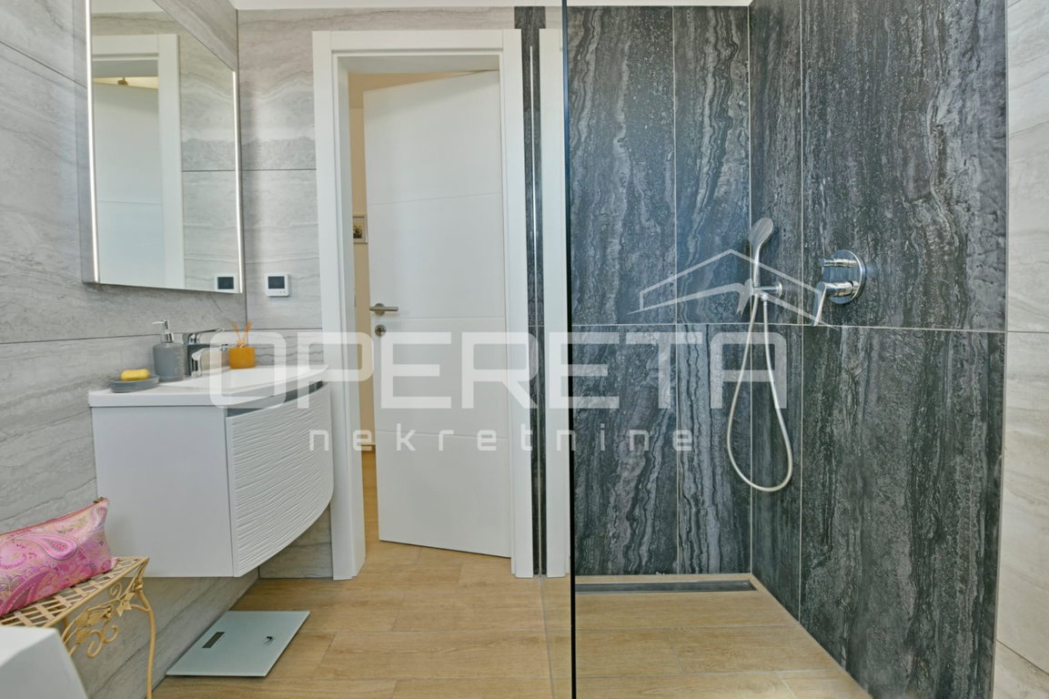 OPERETA 608871