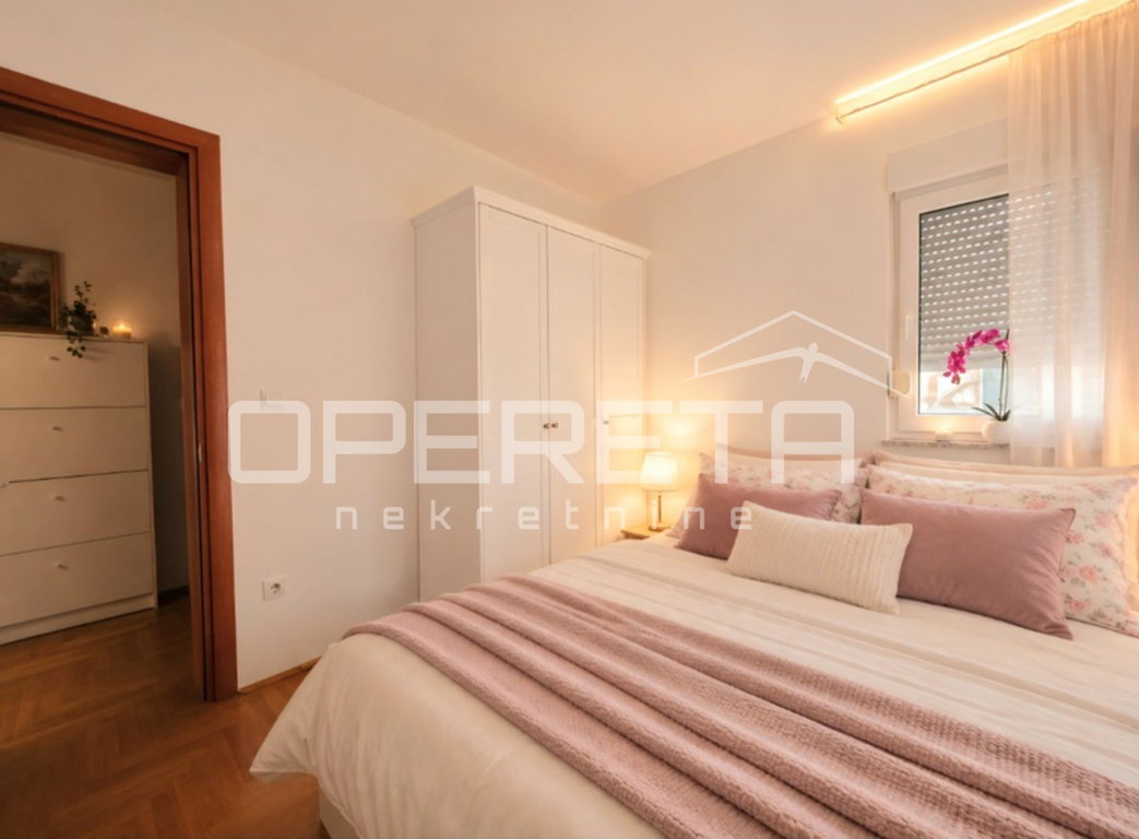 OPERETA 608999