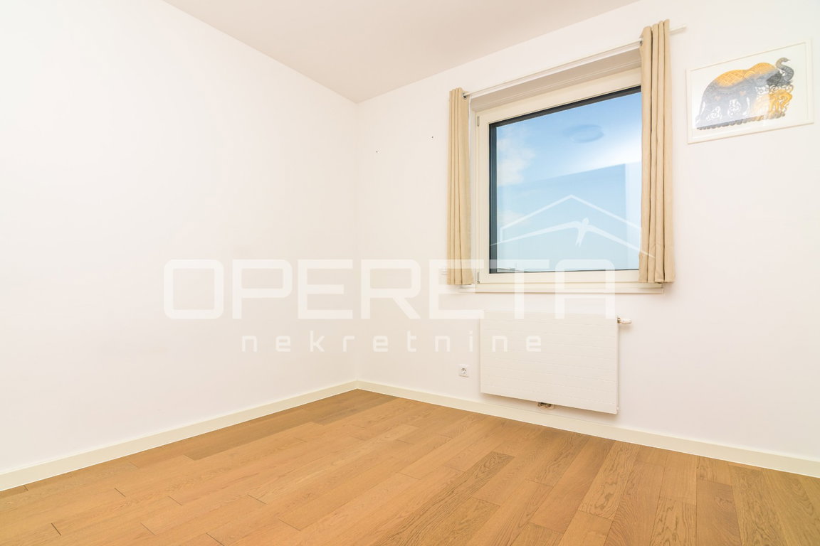 OPERETA 609017
