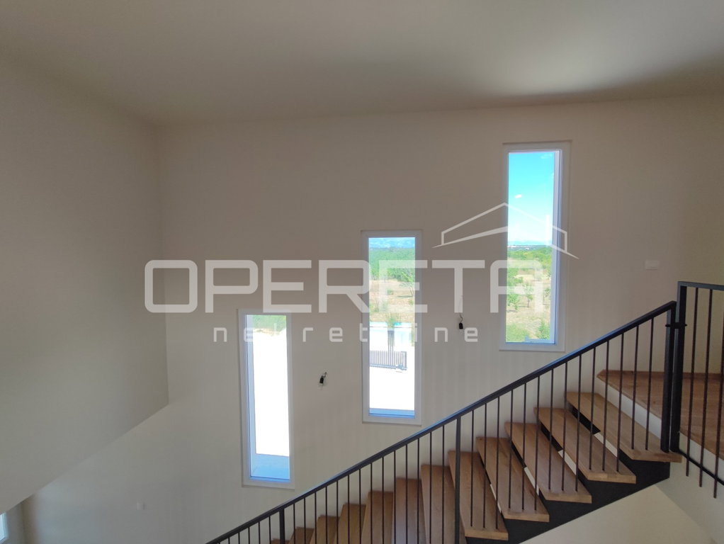OPERETA 609115
