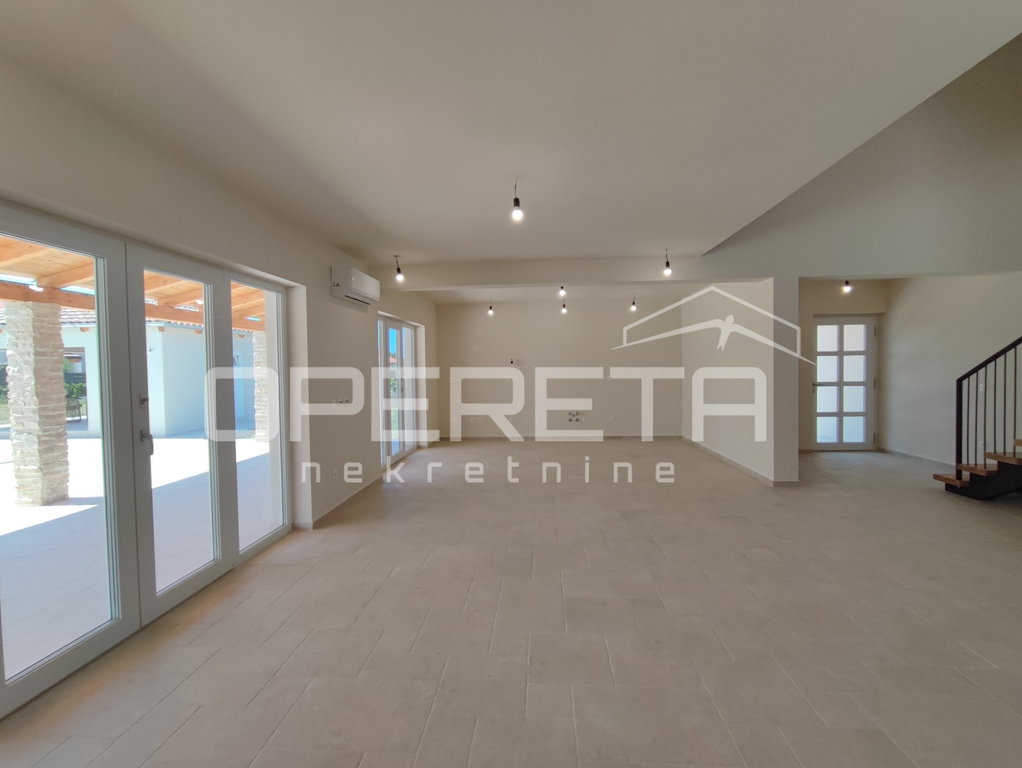 OPERETA 609135