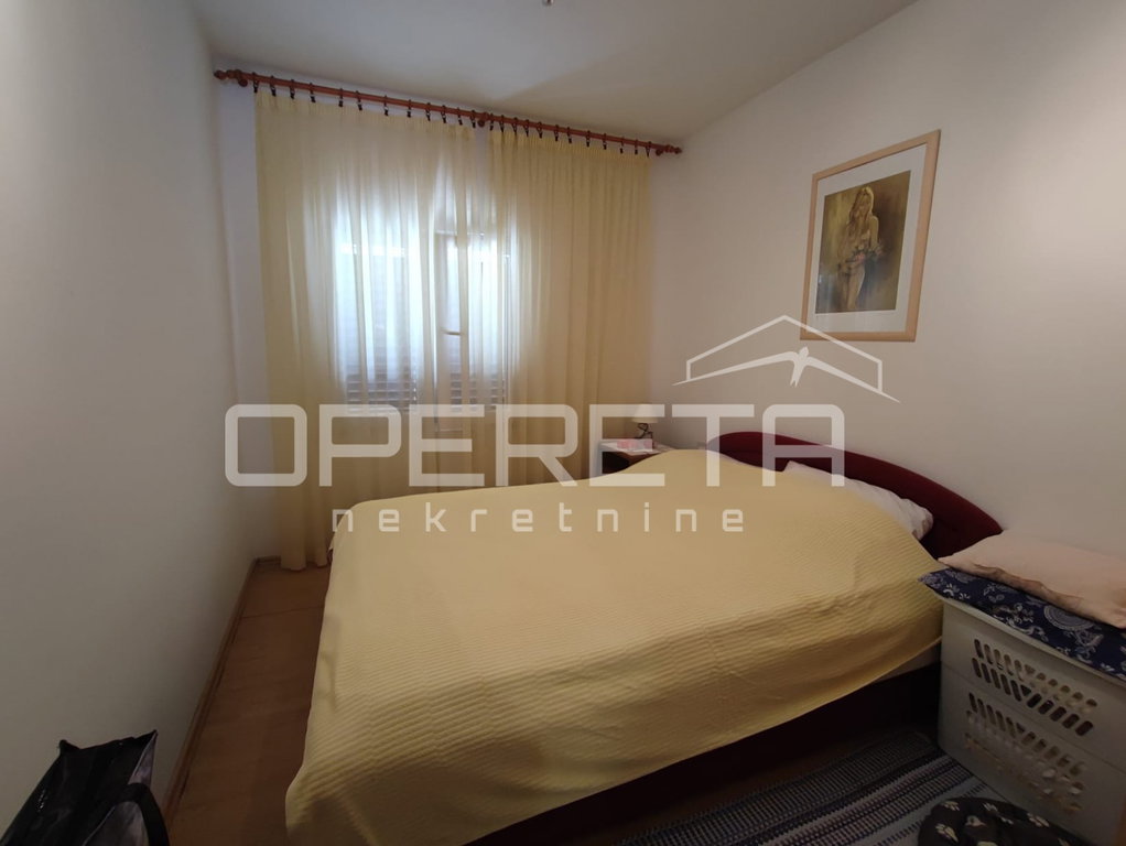 OPERETA 609180