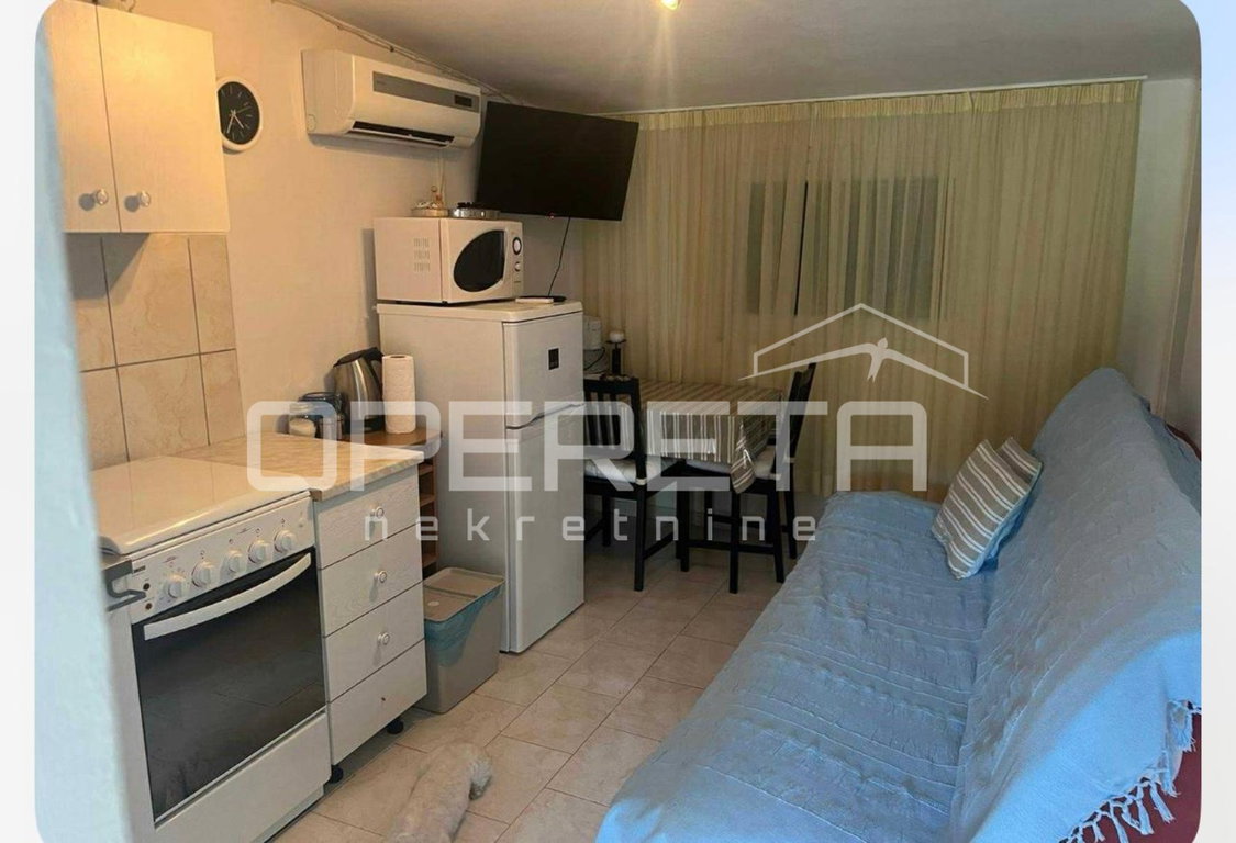 OPERETA 609196