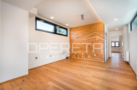 OPERETA 609215