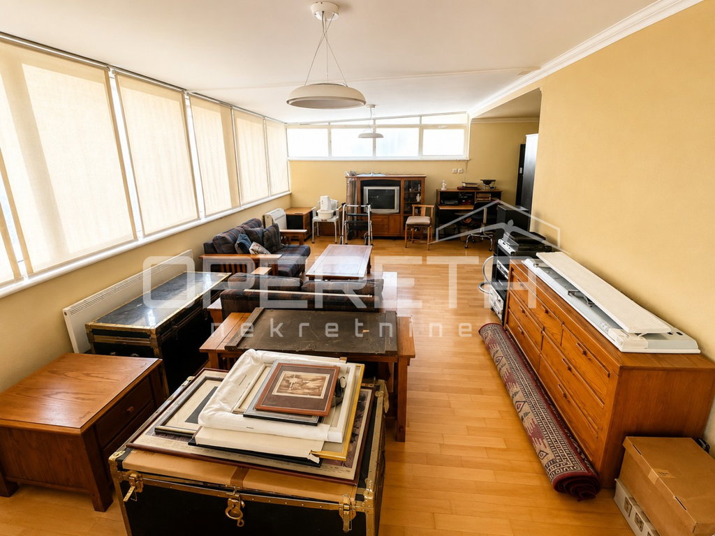 OPERETA 609344