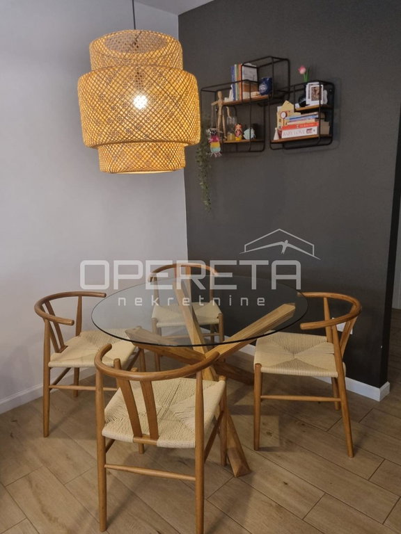 OPERETA 609380