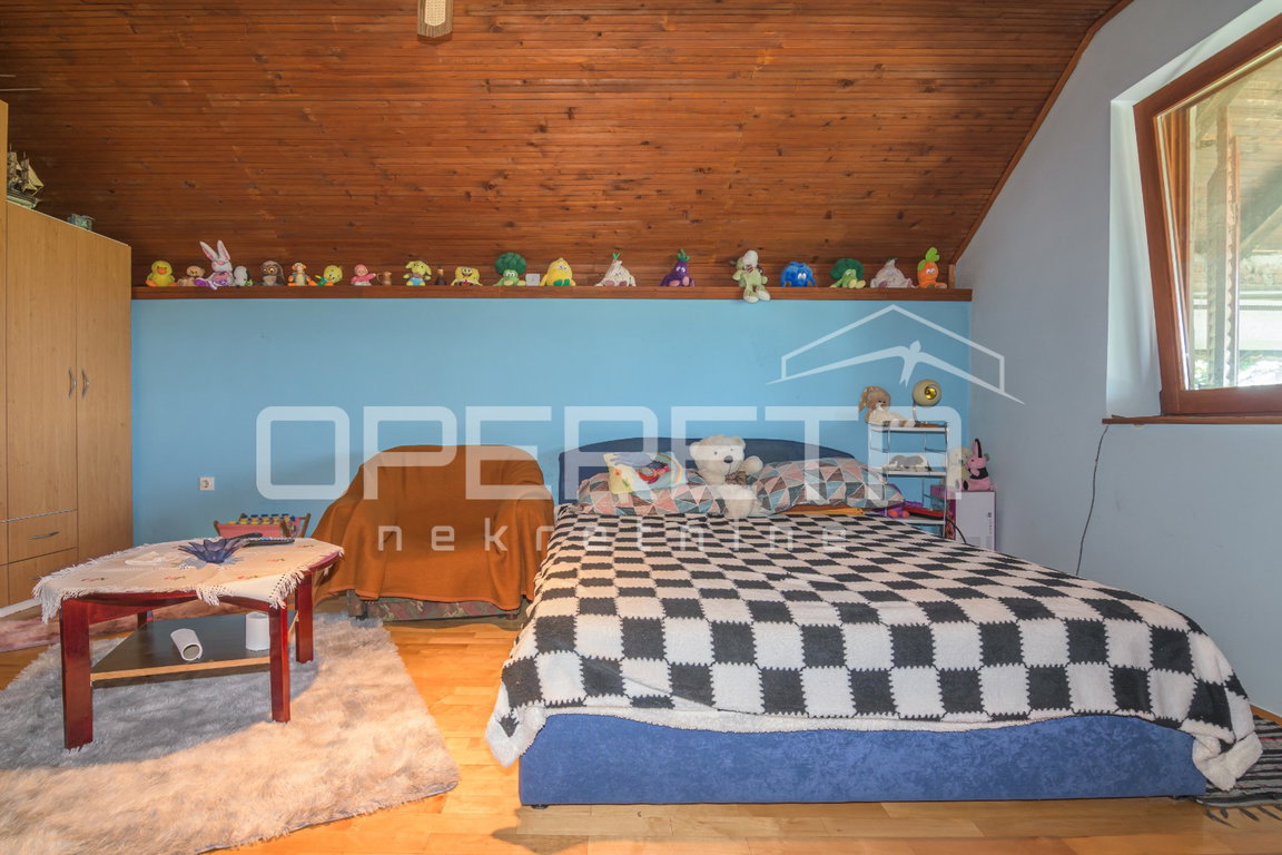 OPERETA 609529