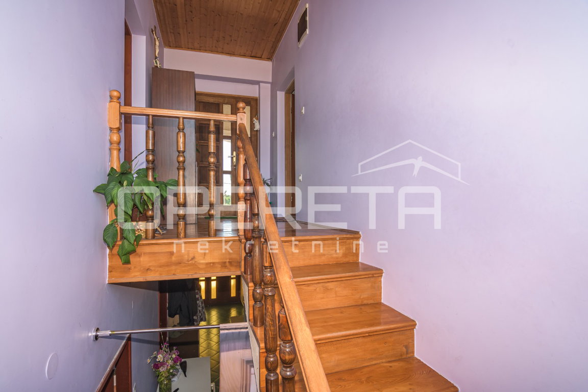 OPERETA 609537
