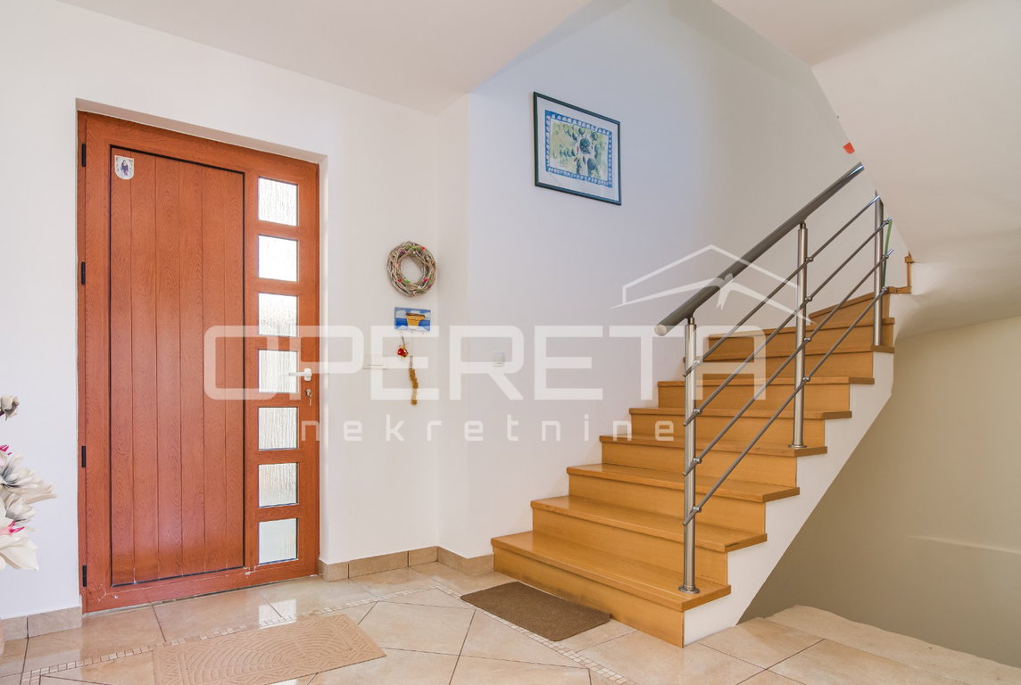 OPERETA 609743