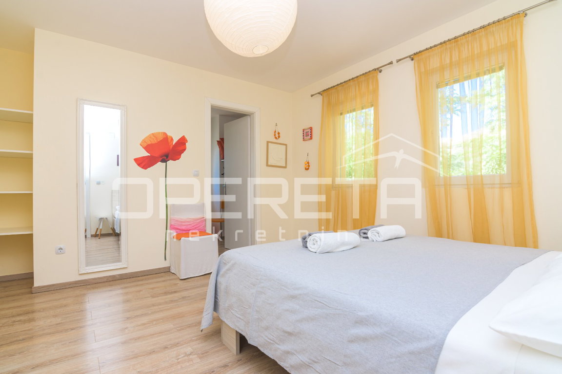 OPERETA 609757