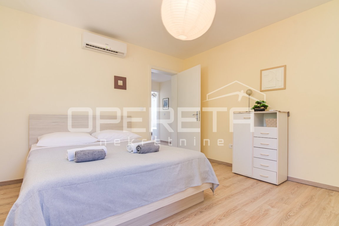 OPERETA 609760