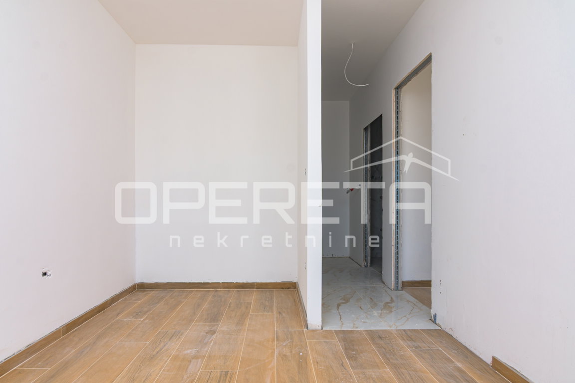 OPERETA 609920