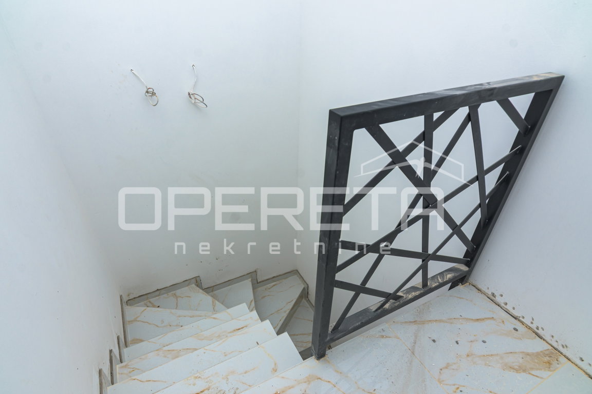 OPERETA 609924