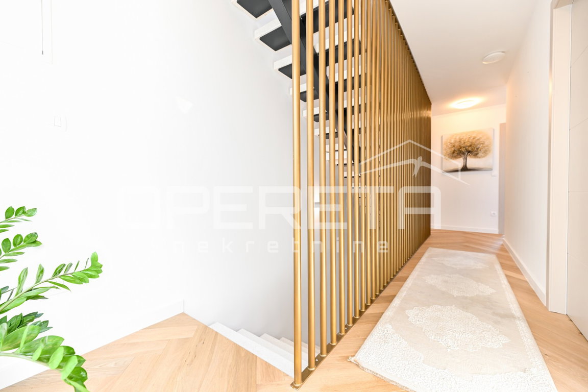 OPERETA 610552