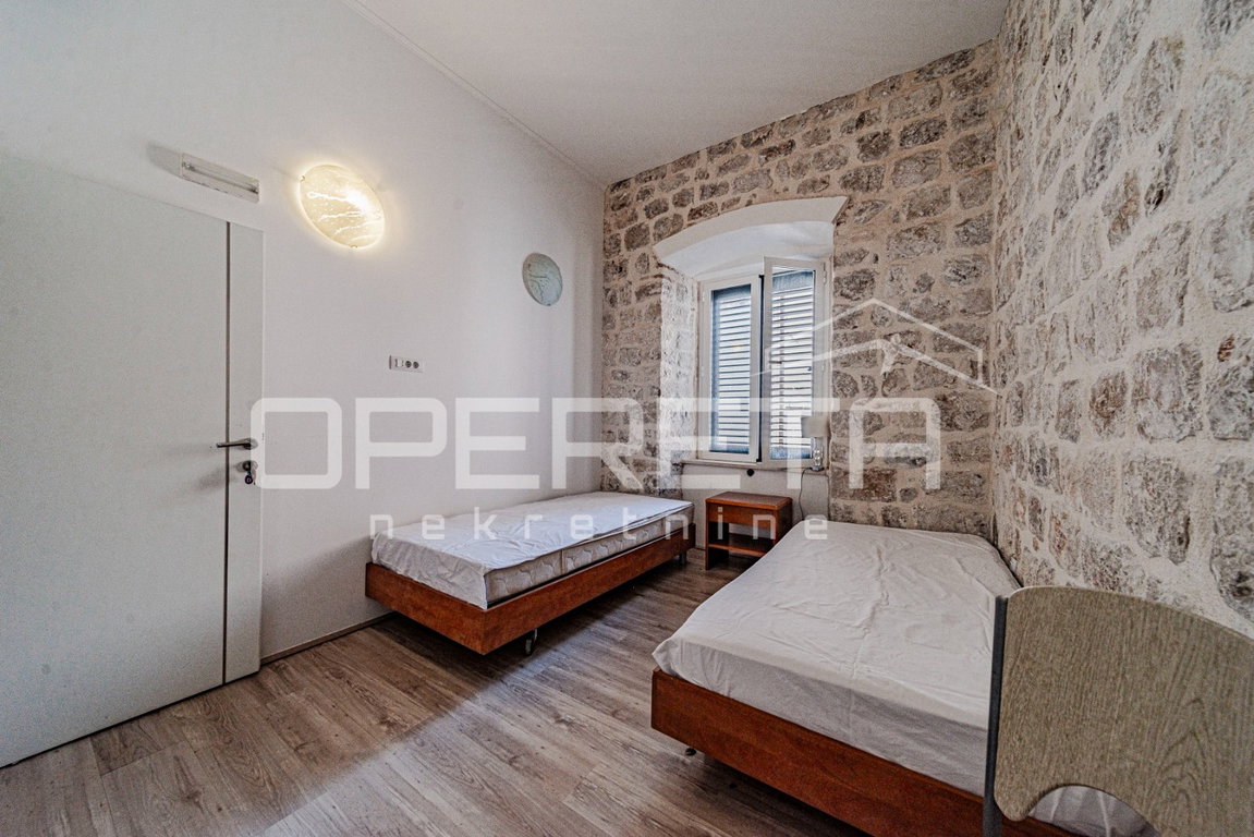 OPERETA 610574