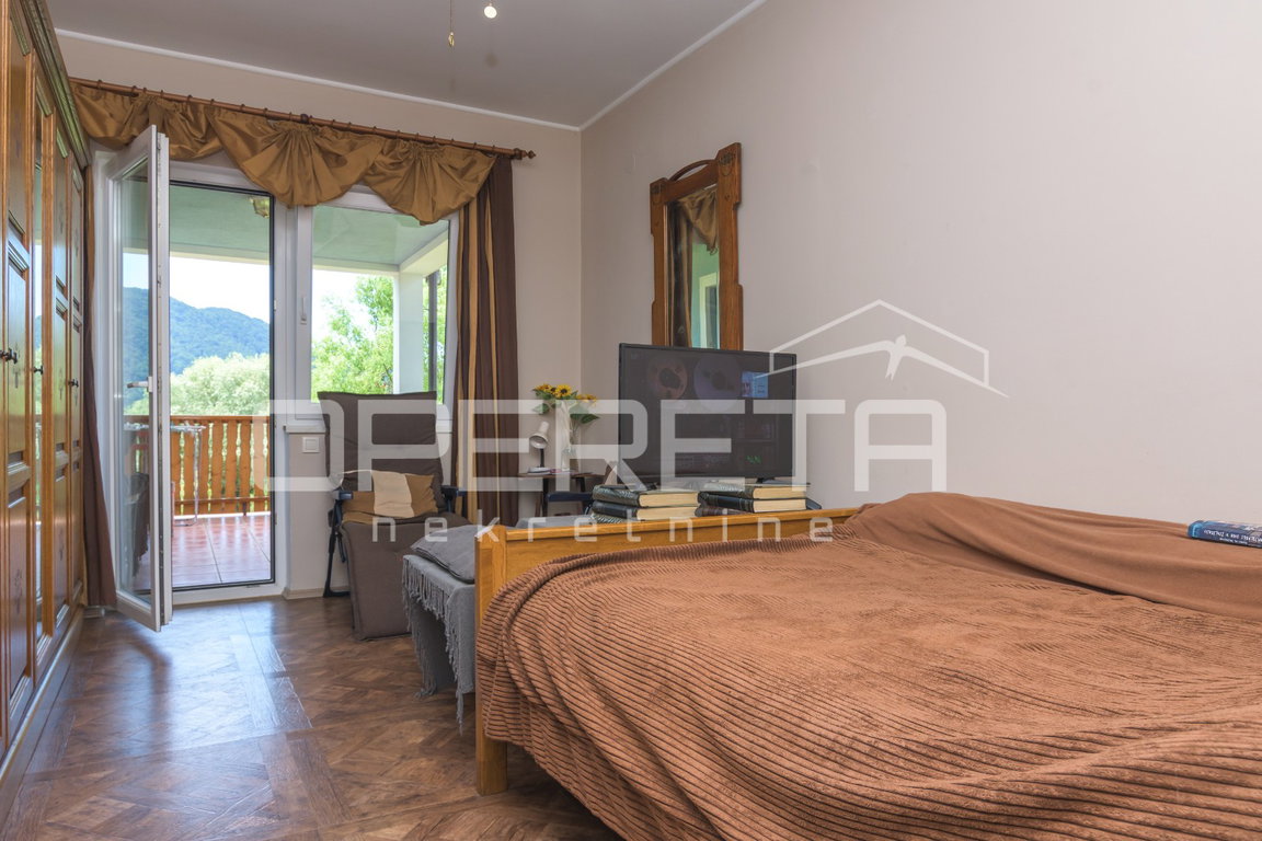 OPERETA 610798