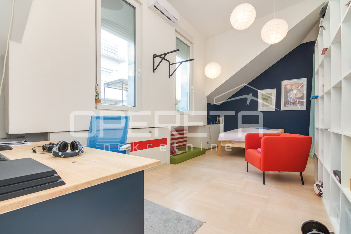 OPERETA 610886