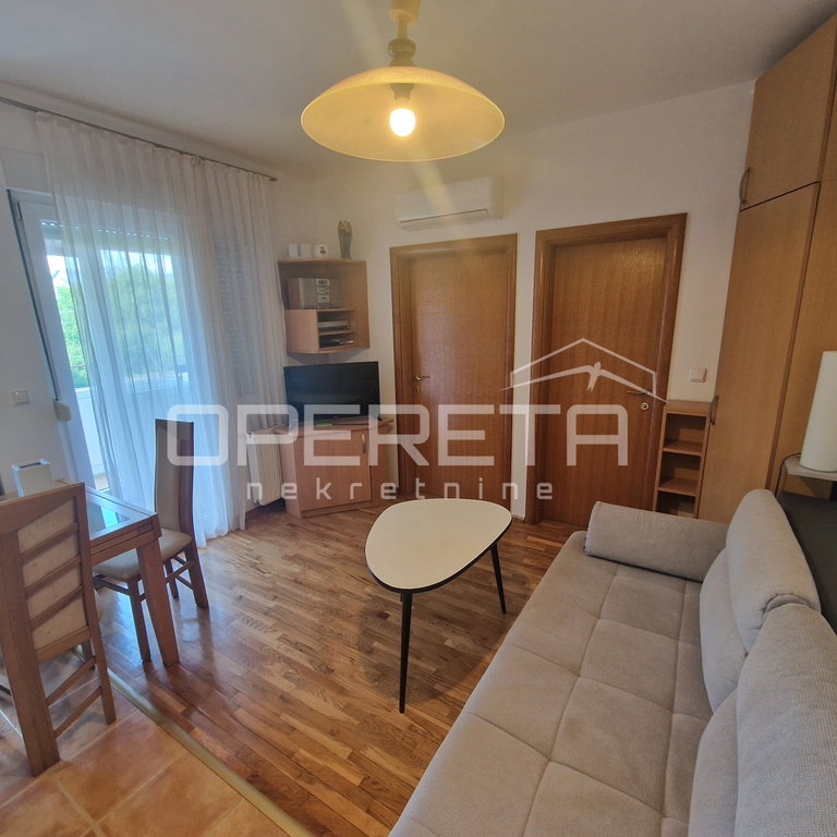 OPERETA 610915