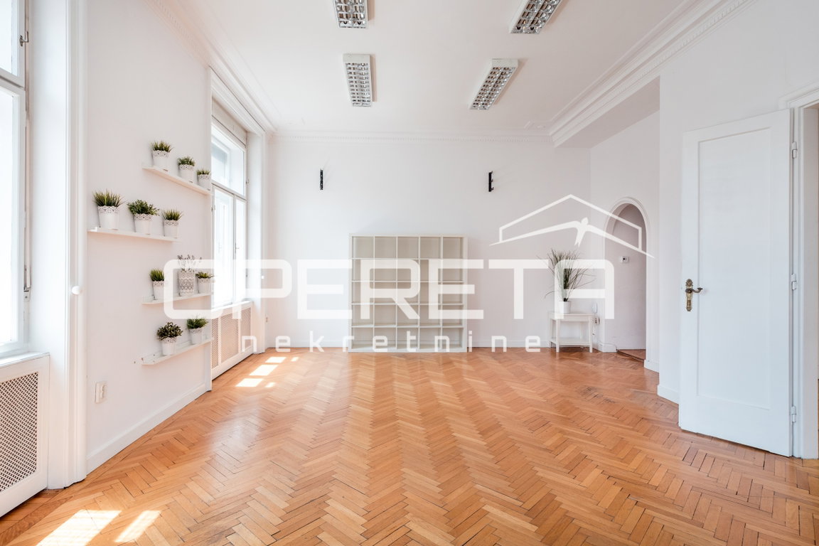 OPERETA 610929