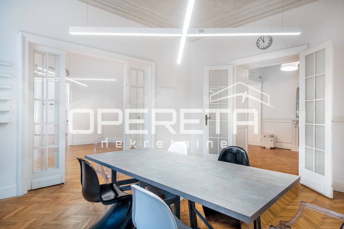 OPERETA 610938