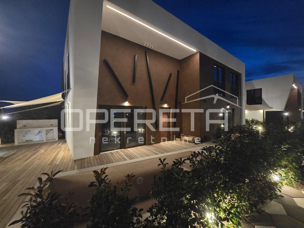 OPERETA 610964