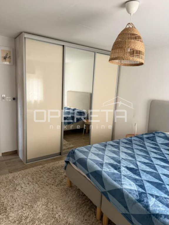OPERETA 611070
