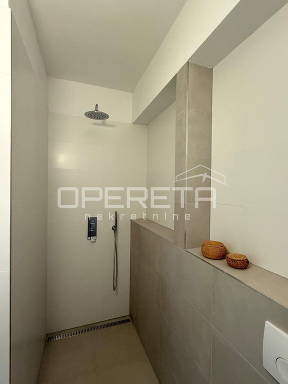 OPERETA 611079