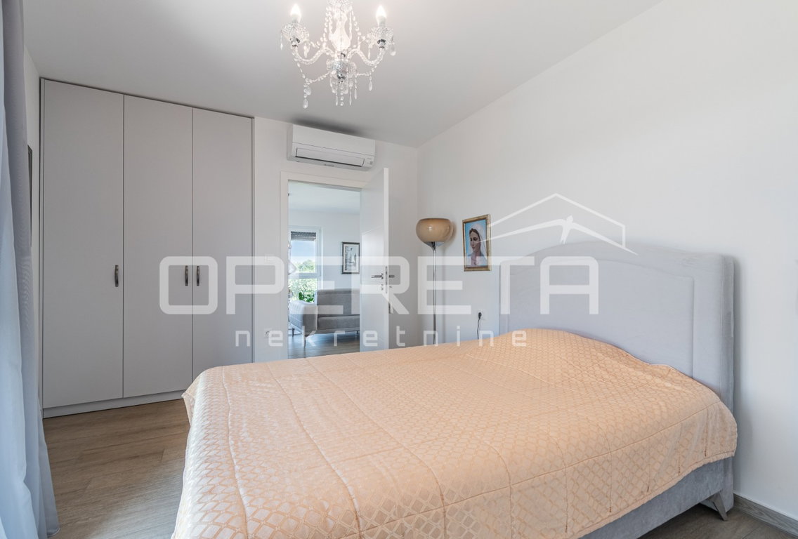OPERETA 611248