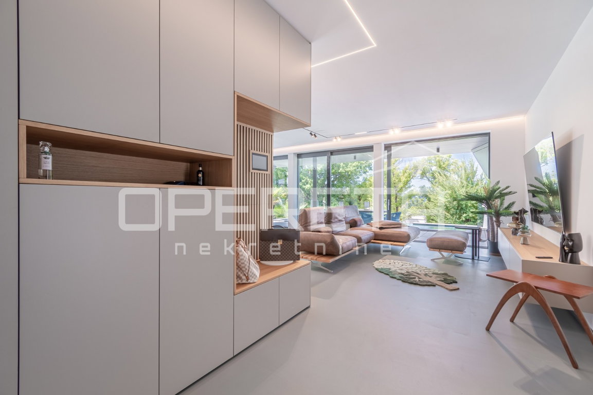 OPERETA 611368