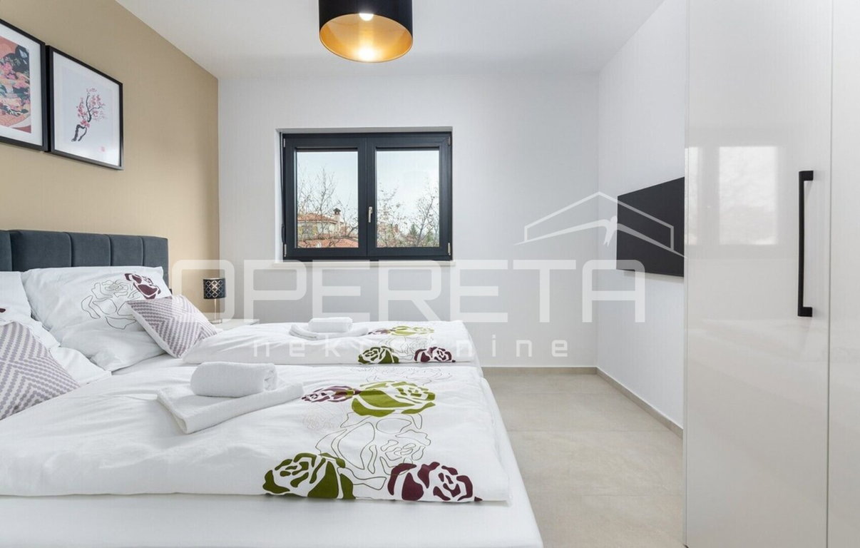 OPERETA 611438