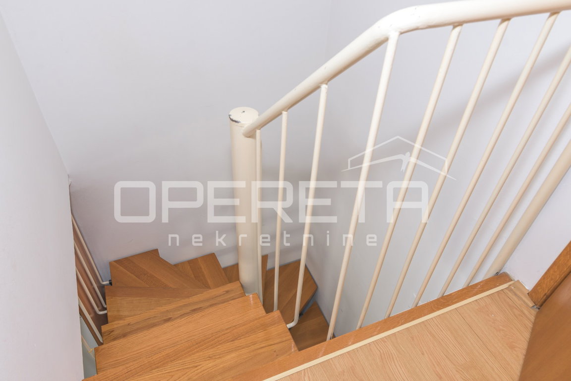 OPERETA 611517