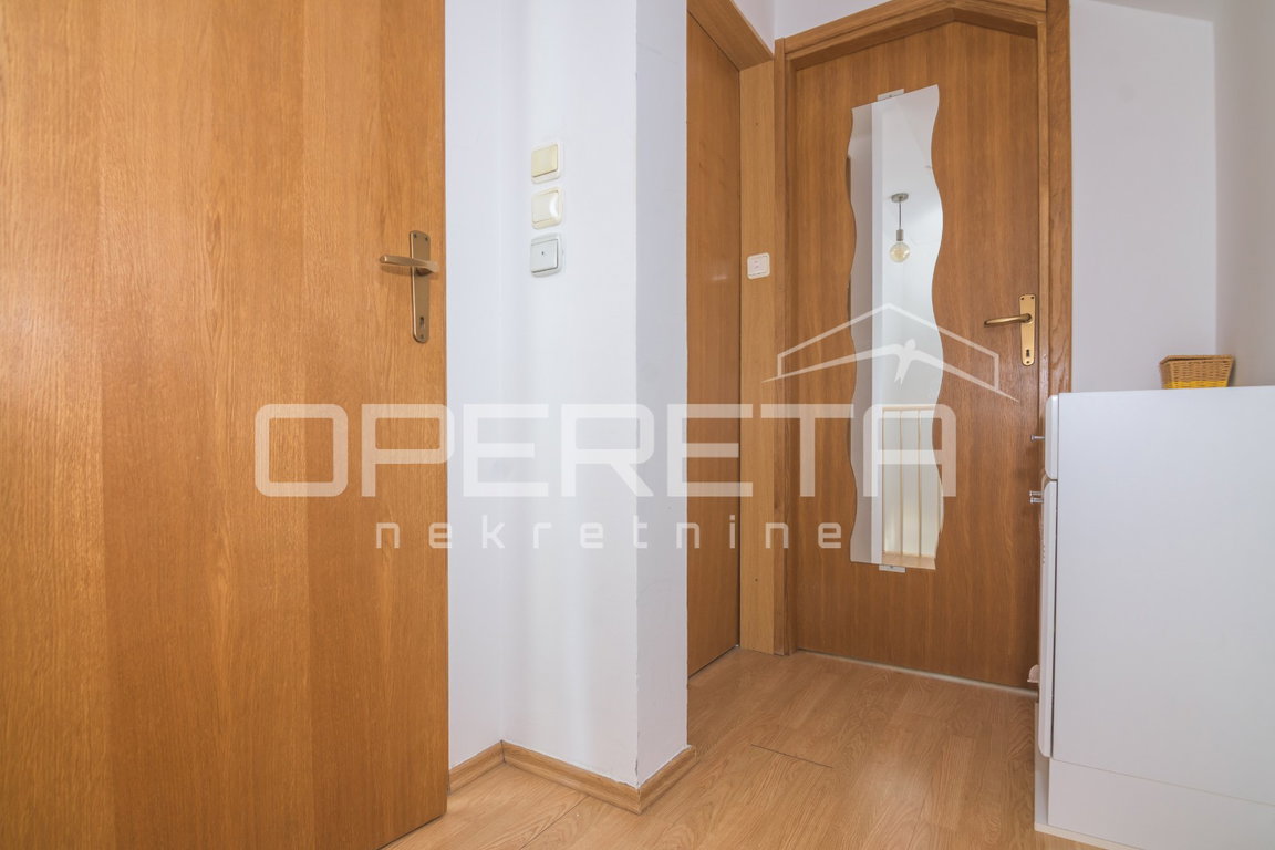 OPERETA 611525