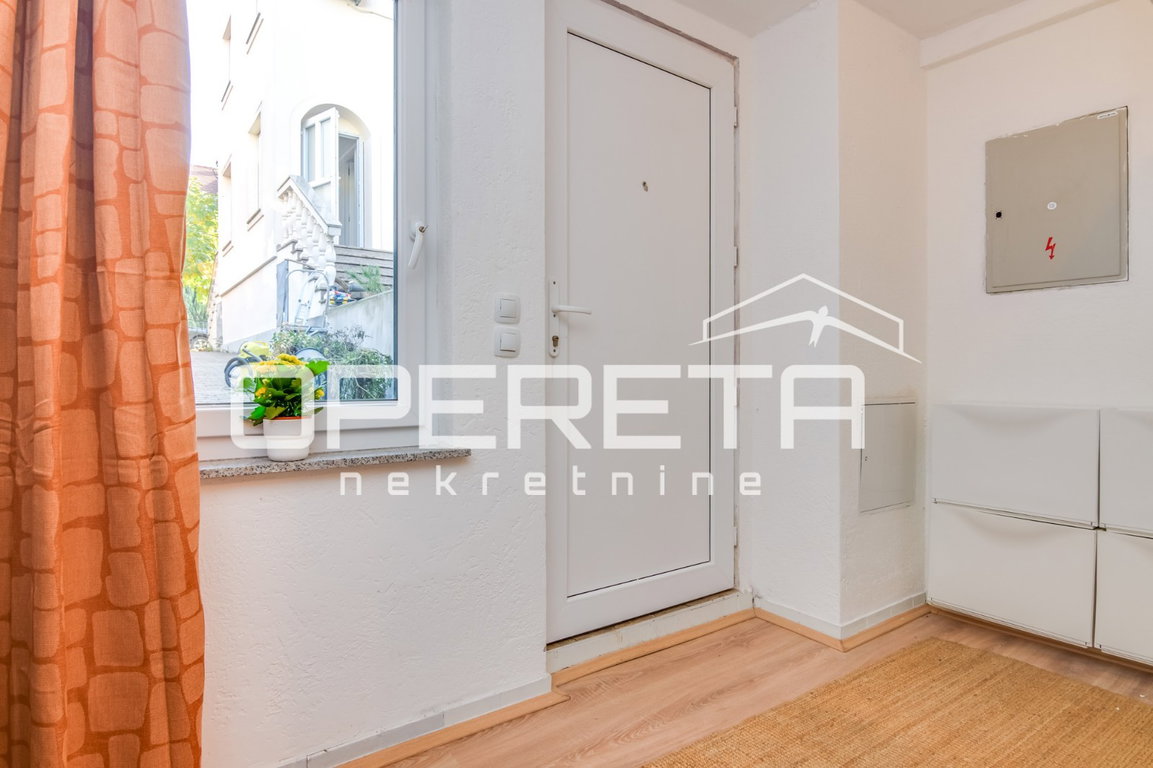 OPERETA 611559