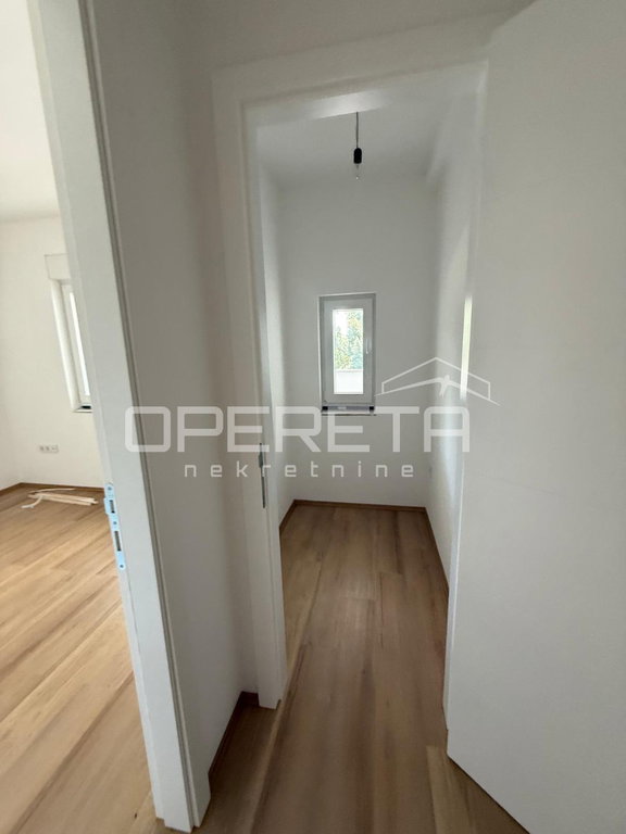 OPERETA 611679