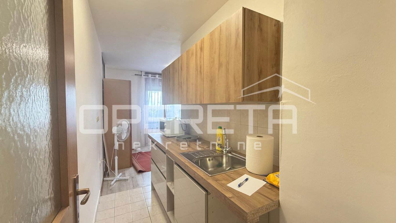 OPERETA 612595