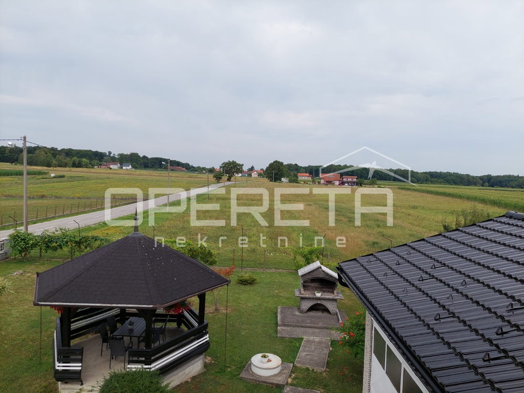 OPERETA 612607