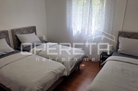 OPERETA 612636