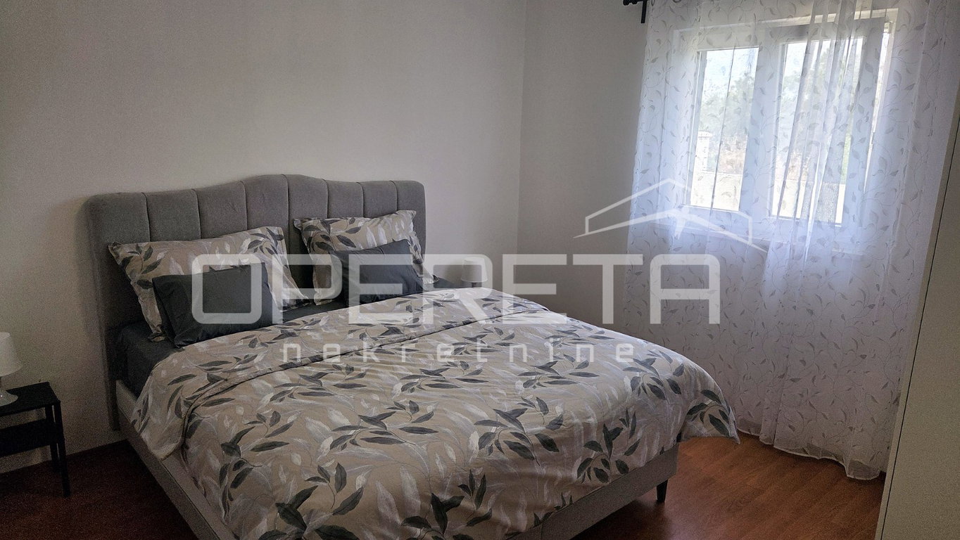 OPERETA 612643