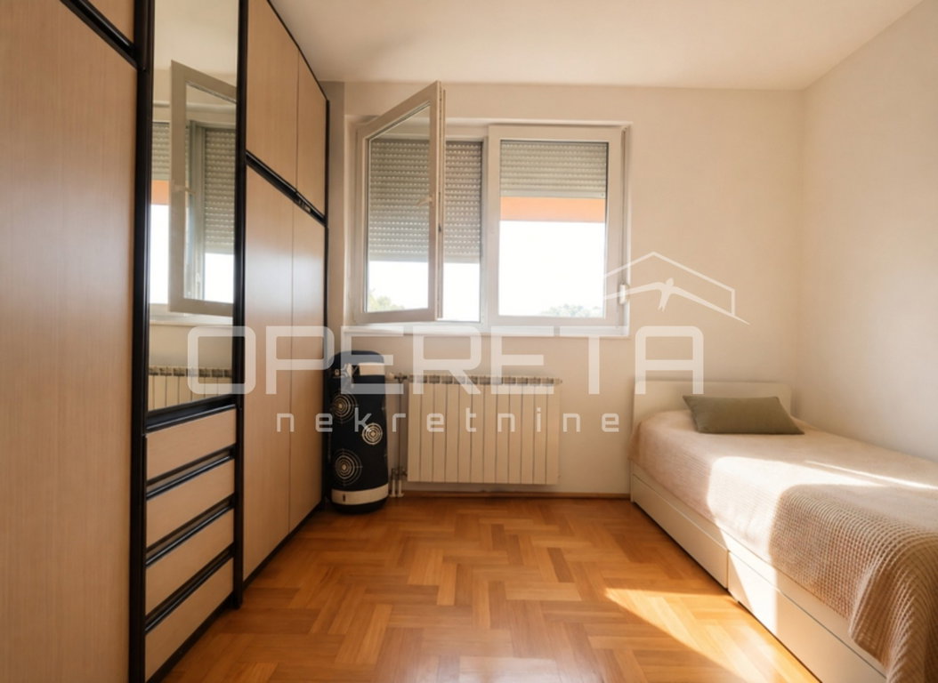 OPERETA 612785