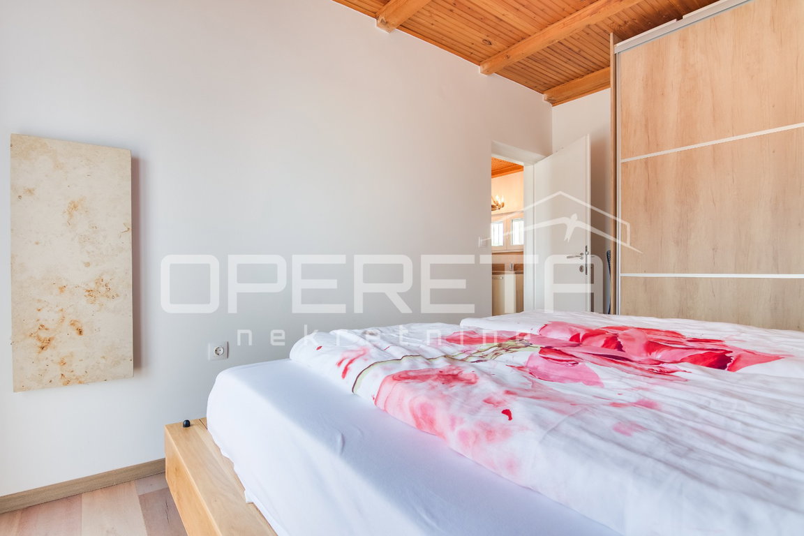 OPERETA 613195
