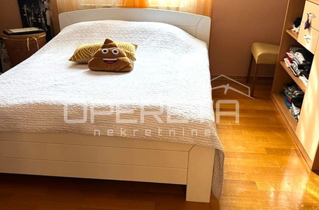 OPERETA 613439