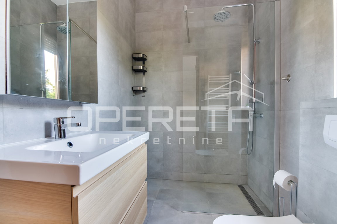 OPERETA 613533