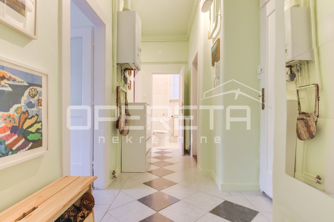 OPERETA 613717