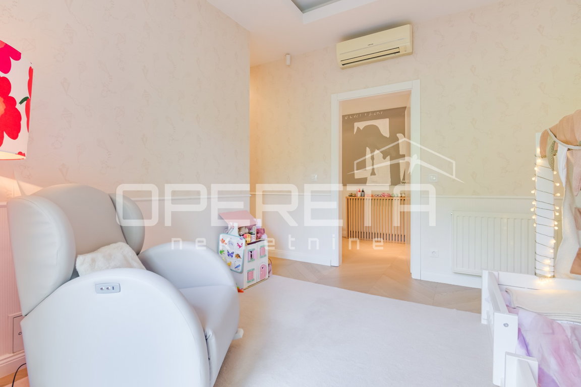 OPERETA 613895