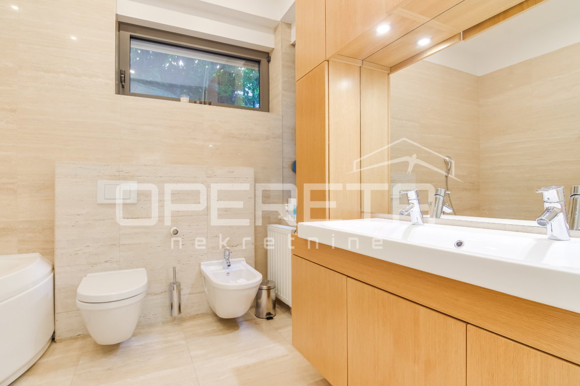 OPERETA 613898