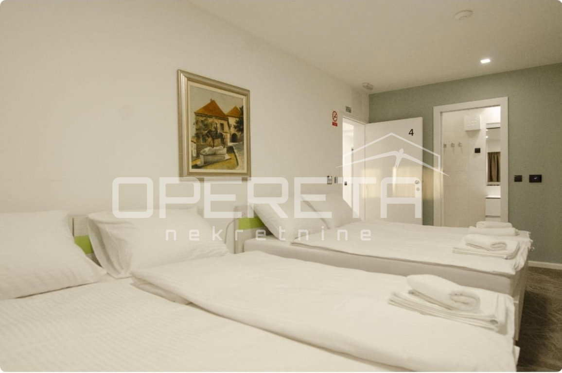 OPERETA 613960