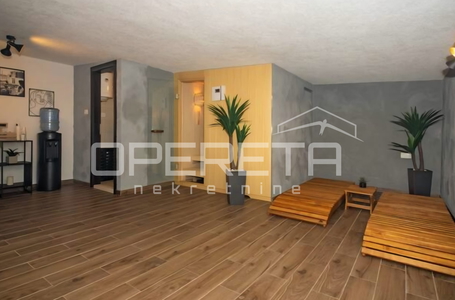 OPERETA 613979