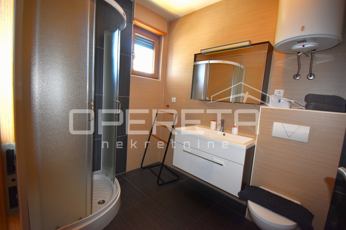 OPERETA 614195