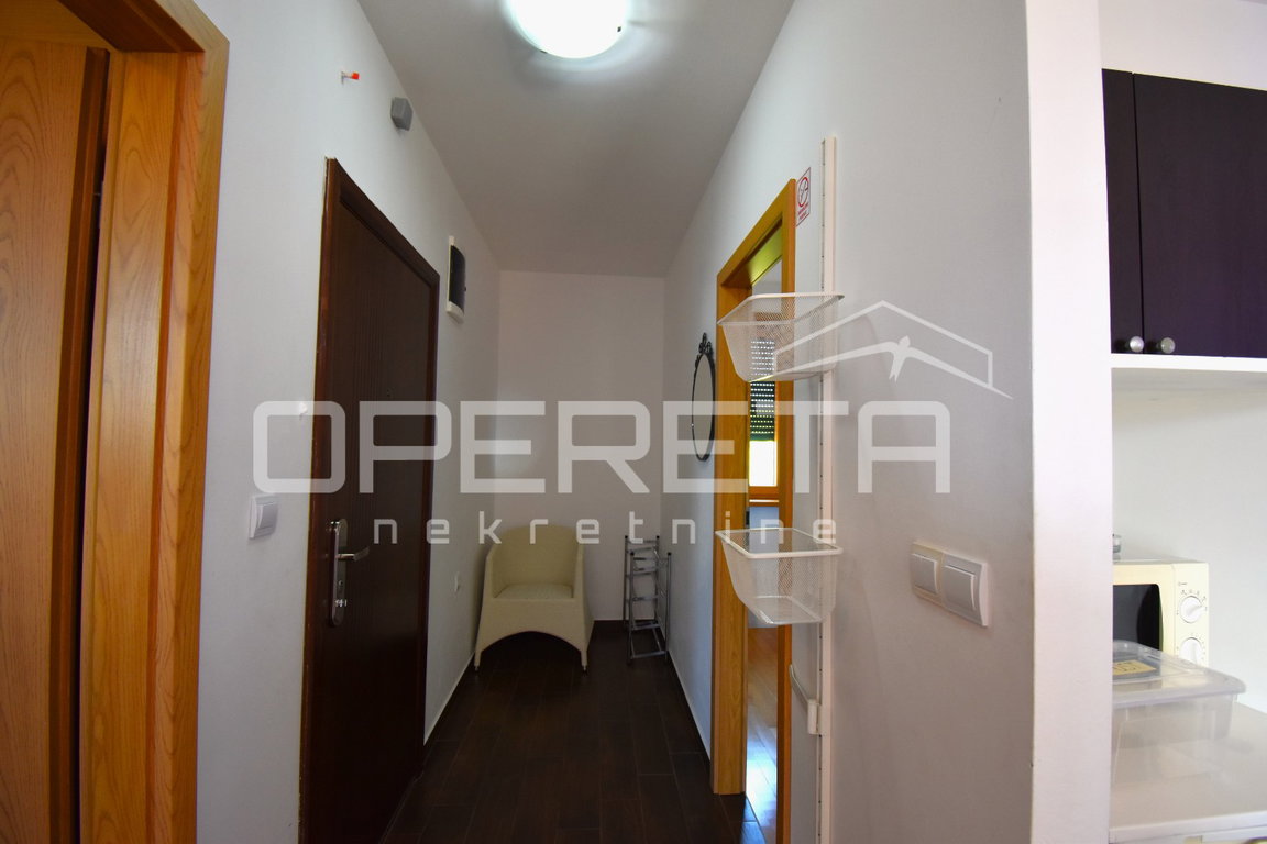 OPERETA 614196