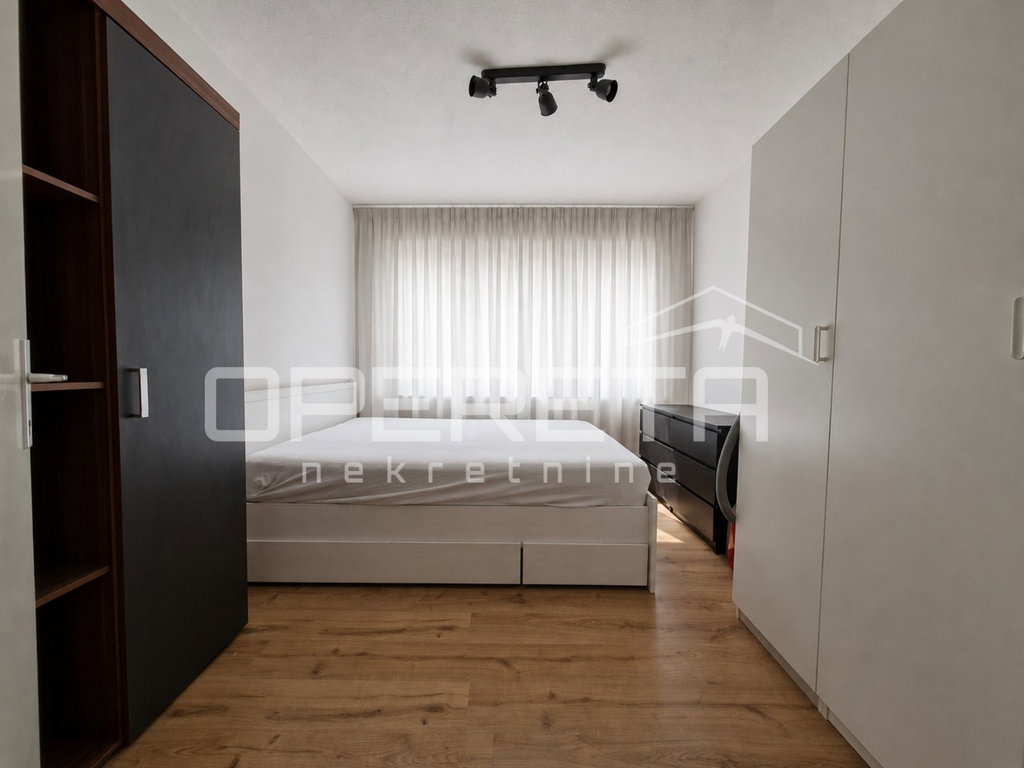 OPERETA 614270